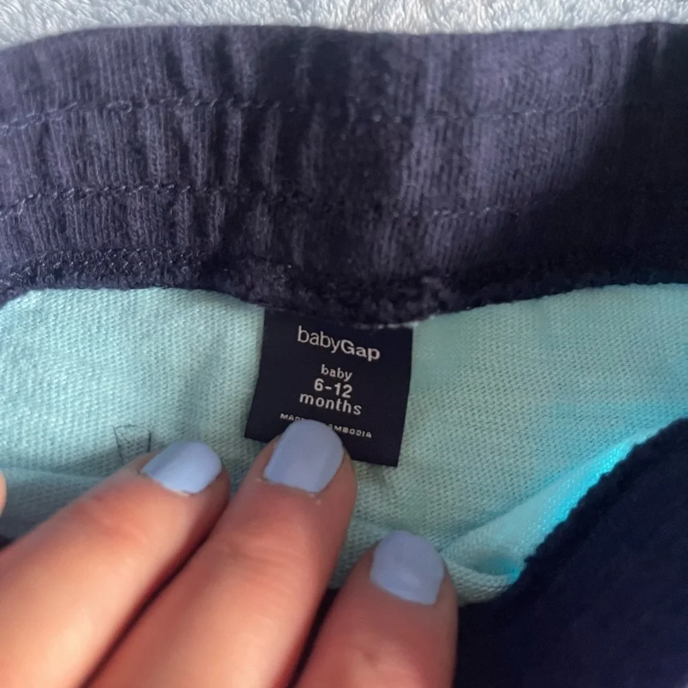 GAP Baby Gray Sweatshirt - Enjoy the Ride